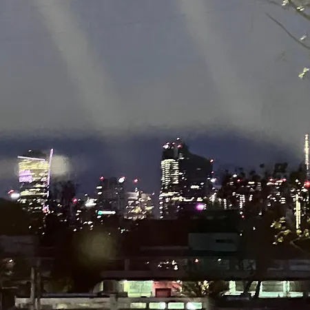 Wola Tower Kasprzaka 29 * 바르샤바