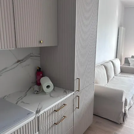 Wola Tower Kasprzaka 29 * 바르샤바